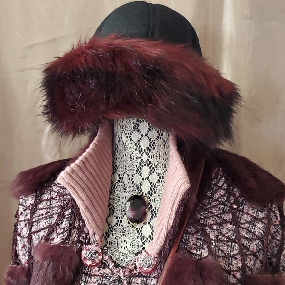 SALE 🎉Host Pick🎉 LUXURY 8 PC OUTFIT. See Listing for shop contributors! - Picture 4 of 17